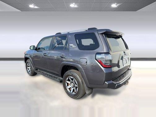 Magnetic Gray Metallic 2018 Toyota 4Runner TRD Off Road Premium