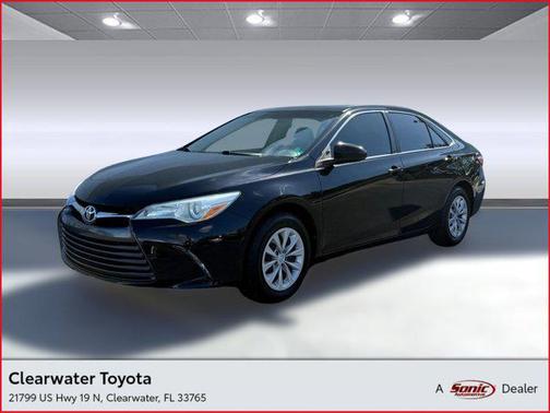 2017 Toyota Camry LE