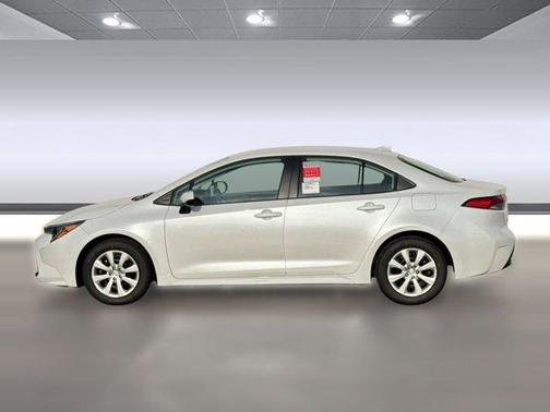 Wind Chill Pearl 2026 Toyota Corolla LE