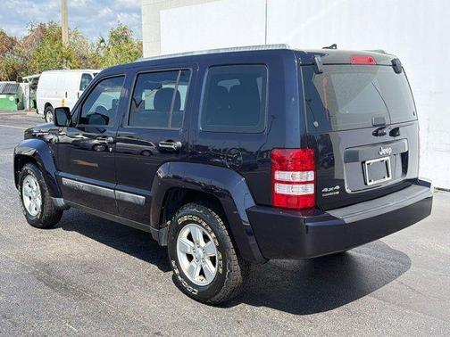 2011 Jeep Liberty Sport