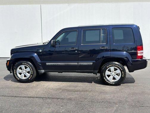 Blue 2011 Jeep Liberty Sport