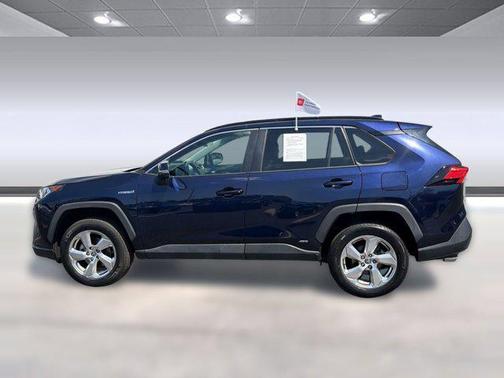 2021 Toyota RAV4 Hybrid XLE Premium
