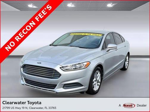 Ingot Silver 2013 Ford Fusion SE