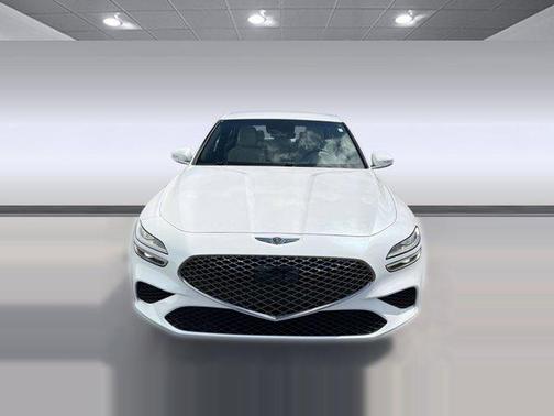 Uyuni White 2025 Genesis G70 2.5T AWD