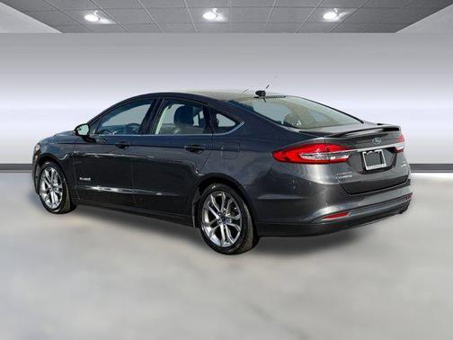 2017 Ford Fusion Hybrid SE