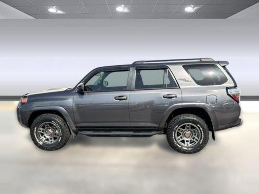 Magnetic Gray Metallic 2021 Toyota 4Runner TRD Off Road
