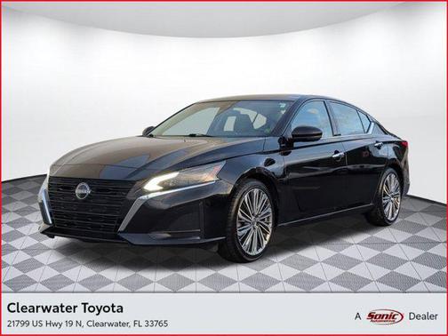 2023 Nissan Altima 2.5 SL