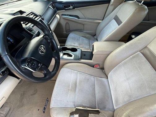 2012 Toyota Camry Hybrid XLE