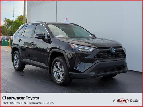 2024 Toyota RAV4 Hybrid SE