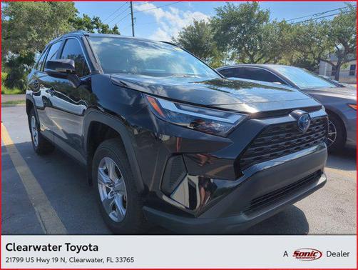2024 Toyota RAV4 Hybrid SE