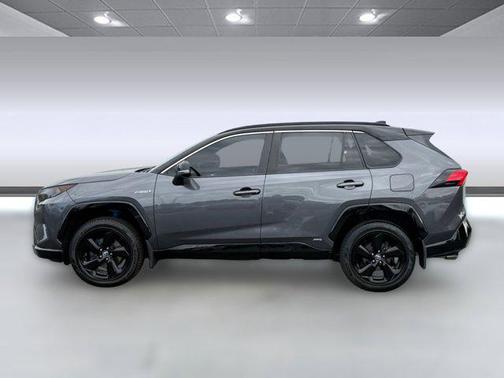 2020 Toyota RAV4 Hybrid SE