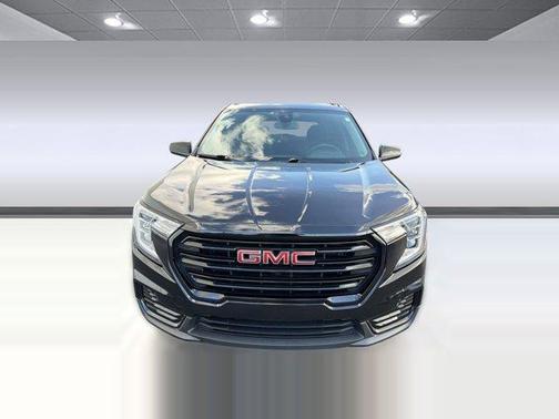 Ebony Twilight Metallic 2022 GMC Terrain SLE