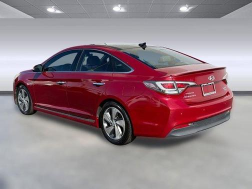 2016 Hyundai SONATA Hybrid Limited