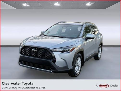 2024 Toyota Corolla Cross LE