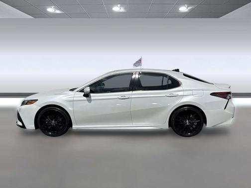 Wind Chill Pearl 2023 Toyota Camry XSE