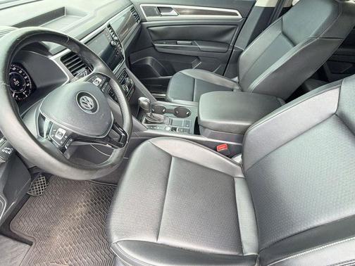 Reflex Silver Metallic 2019 Volkswagen Atlas 3.6L SEL