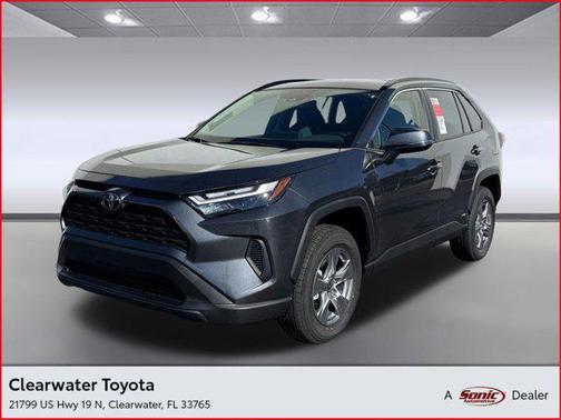2025 Toyota RAV4 Hybrid XLE