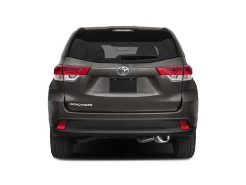 Gray 2019 Toyota Highlander LE