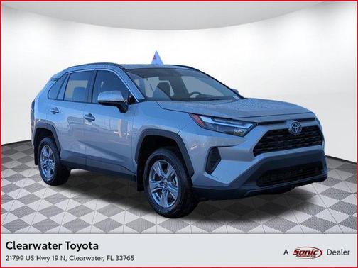 2024 Toyota RAV4 XLE