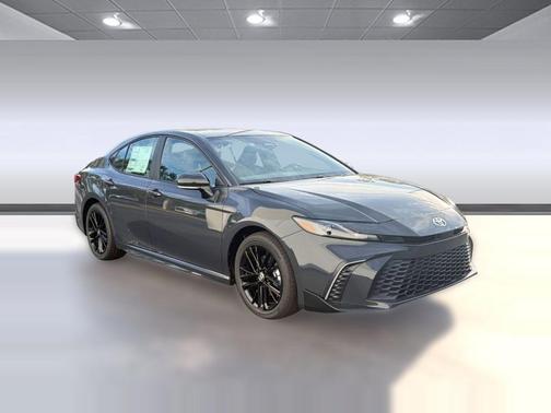 Underground 2026 Toyota Camry SE