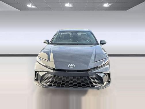 Underground 2026 Toyota Camry SE