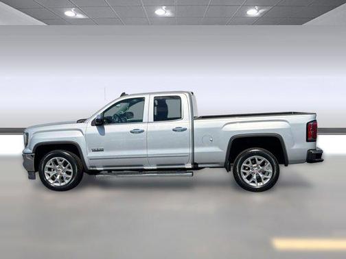 Quicksilver Metallic 2017 GMC Sierra 1500 SLT