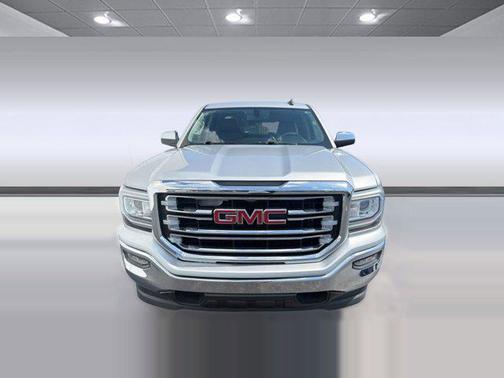 Quicksilver Metallic 2017 GMC Sierra 1500 SLT
