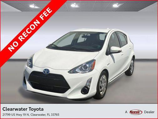 Super White 2015 Toyota Prius c Two