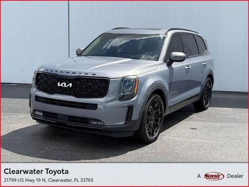 Gray 2022 Kia Telluride SX