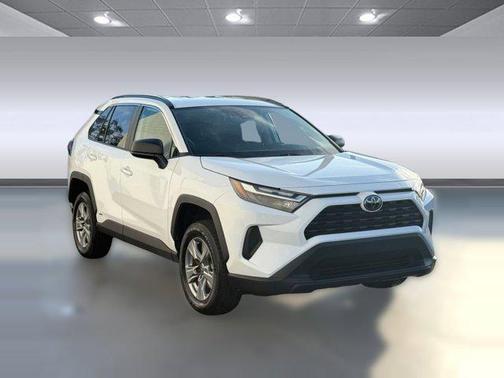 2025 Toyota RAV4 Hybrid LE