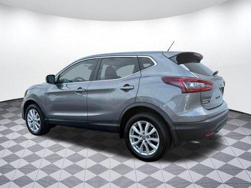2022 Nissan Rogue Sport S