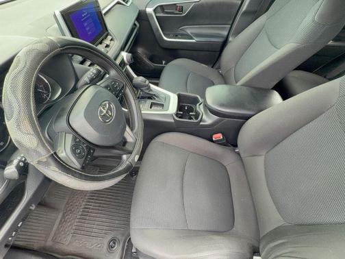 Magnetic Gray Metallic 2023 Toyota RAV4 LE