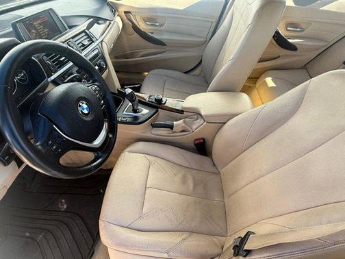 2015 BMW 328 328i (4dr Sdn 328i RWD)