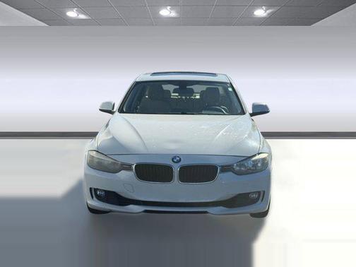 2015 BMW 328 328i (4dr Sdn 328i RWD)