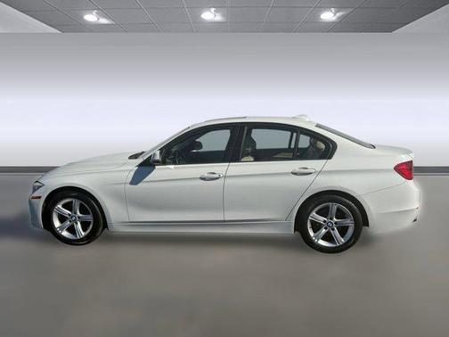 2015 BMW 328 328i (4dr Sdn 328i RWD)
