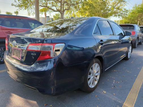 2014 Toyota Camry XLE