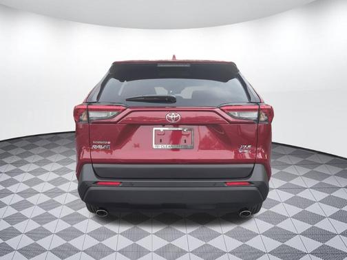 2025 Toyota RAV4 Hybrid XLE Premium