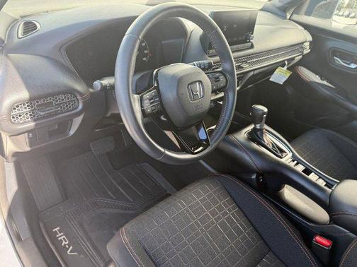 2024 Honda HR-V 2WD Sport