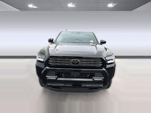 Black 2025 Toyota 4Runner Hybrid Platinum
