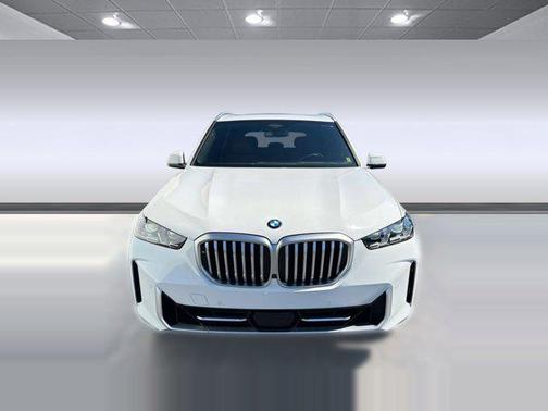 Alpine White 2024 BMW X5 sDrive40i