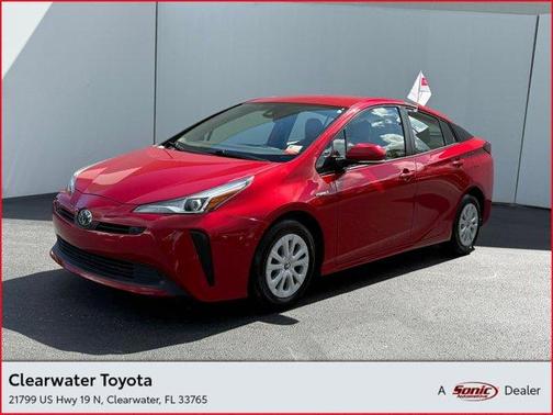 2019 Toyota Prius XLE