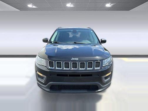 Diamond Black Crystal Pearlcoat 2021 Jeep Compass Sport