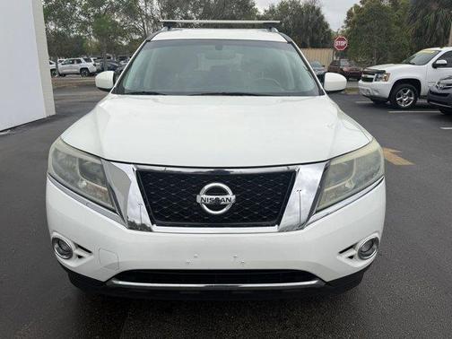 2015 Nissan Pathfinder SV
