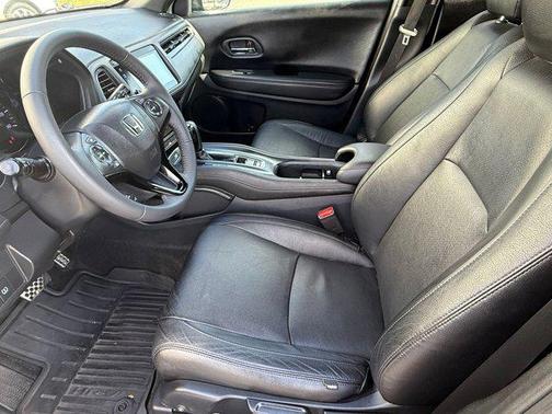 2022 Honda HR-V AWD Sport