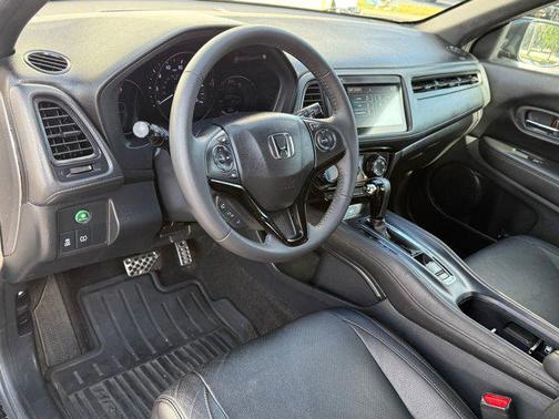 2022 Honda HR-V AWD Sport
