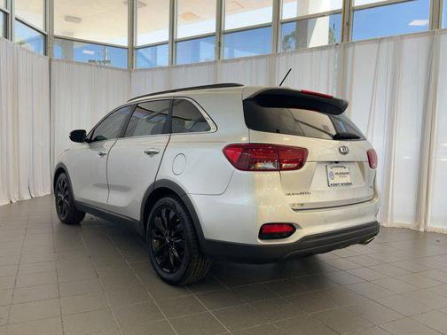2020 Kia Sorento S