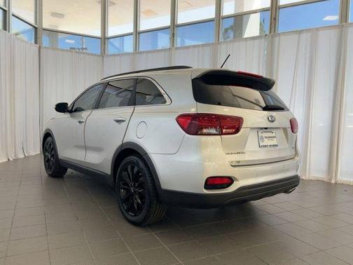 2020 Kia Sorento S