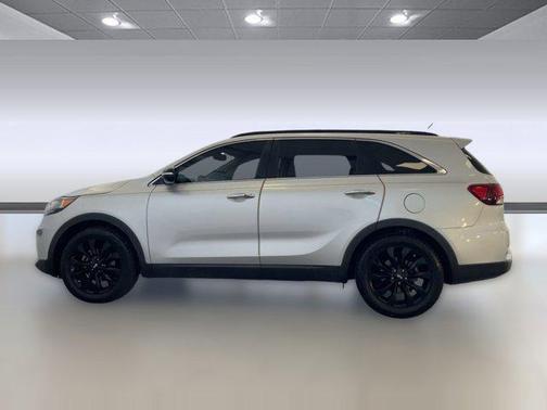 2020 Kia Sorento S