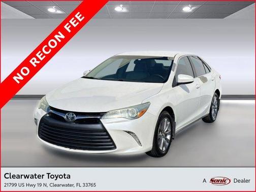 White 2015 Toyota Camry XSE