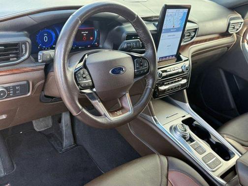 2022 Ford Explorer King Ranch